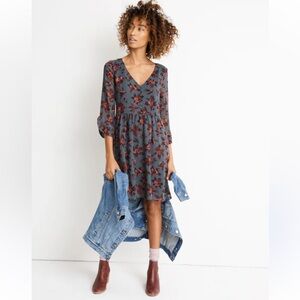 Madewell Moonblossom Ruffle Sleeve Dress in Winter Orchid Mini Floral Vneck
